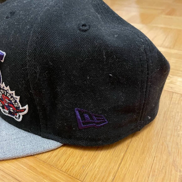 Toronto Raptors Strapback Cap - Picture 2 of 6